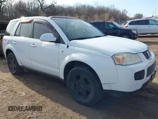 2006 Saturn VUE with VIN 5GZCZ53406S811176, listed as a IAAI auction lot 41778347 with 207,542 mi miles. Bid and sale history available at carsss.com. Image 1.