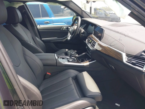2019 BMW X5 xDrive40i with VIN 5UXCR6C53KLL61431, listed as a IAAI auction lot 42369908 with 105,300 mi miles and . Bid and sale history available at DreamBid. Image 5.
