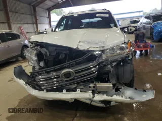 2018 Toyota Land Cruiser z VIN JTMCY7AJ5J4068164, wystawiony jako Copart lot #54444965 z przebiegiem 105 323 mil mil oraz Szkody całkowita. Historia ofert i sprzedaży dostępna na DreamBid. Obrazek 5.
