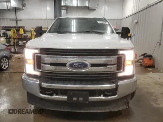 2019 Ford F-350 XL с VIN 1FT8X3BT4KEG77291, выставлен на аукционе Copart как лот 80579174 с пробегом 185 086 миль миль и Чистый • Clean title. История ставок и продаж доступна на DreamBid. Изображение 5.