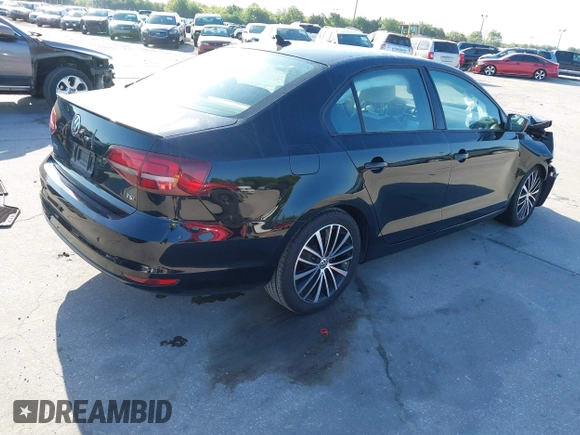 2016 Volkswagen Jetta Sport z VIN 3VWD17AJ3GM416823, wystawiony jako IAAI lot #41908154 z przebiegiem 86 319 mil mil oraz . Historia ofert i sprzedaży dostępna na DreamBid. Obrazek 4.
