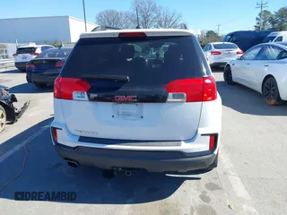 2017 GMC Terrain SLE z VIN 2GKALNEK2H6199496, wystawiony jako IAAI lot #41632391 z przebiegiem 123 326 mil mil oraz . Historia ofert i sprzedaży dostępna na DreamBid. Obrazek 16.