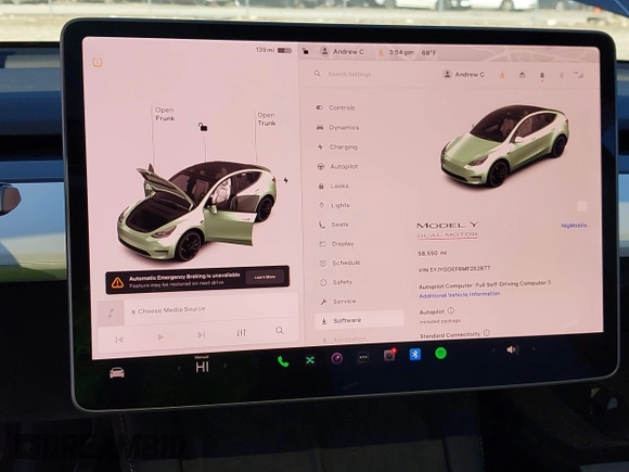 2021 Tesla Model Y Performance with VIN 5YJYGDEF6MF252877, listed as a IAAI auction lot 41770770 with 58,550 mi miles and . Bid and sale history available at DreamBid. Image 18.