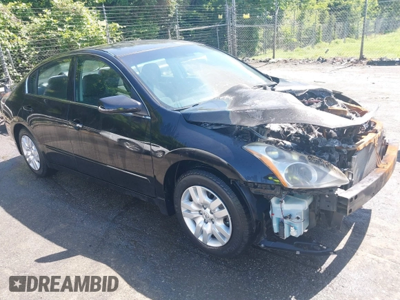 2010 Nissan Altima 2.5 S with VIN 1N4AL2AP1AN448096, listed as a IAAI auction lot 41075709 with Not Provided miles. Bid and sale history available at carsss.com. Image 1.