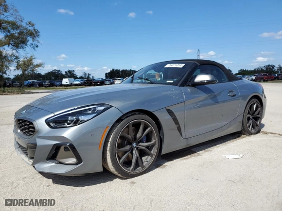 2024 BMW Z4 sDriveM40i with VIN WBAHF9C02RWY35106, listed as a Copart auction lot 76471014 with 0 mi miles and Salvage Title. Bid and sale history available at carsss.com. Image 1.