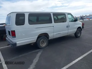 2003 Ford Econoline Passenger XL with VIN 1FBSS31L93HB86614, listed as a IAAI auction lot 41630824 with 117,019 mi miles and . Bid and sale history available at DreamBid. Image 4.