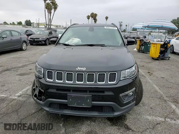 2020 Jeep Compass Latitude z VIN 3C4NJDBB0LT155146, wystawiony jako Copart lot #65617725 z przebiegiem 69 292 mil mil oraz Szkoda całkowita • Salvage title. Historia ofert i sprzedaży dostępna na DreamBid. Obrazek 14.