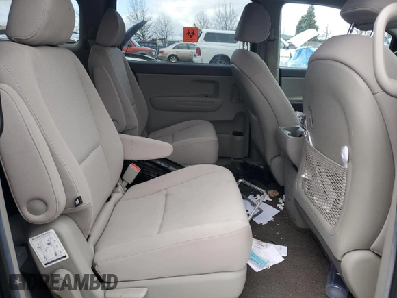 2015 Kia Sedona LX with VIN KNDMB5C19F6031606, listed as a Copart auction lot 51302835 with 96,356 mi miles and Salvage Title. Bid and sale history available at DreamBid. Image 12.