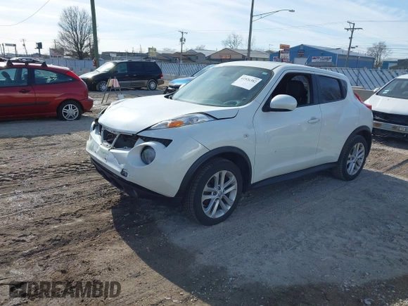 2013 Nissan Juke SL with VIN JN8AF5MV2DT226135, listed as a IAAI auction lot 41526382 with 99,069 mi miles. Bid and sale history available at carsss.com. Image 2.
