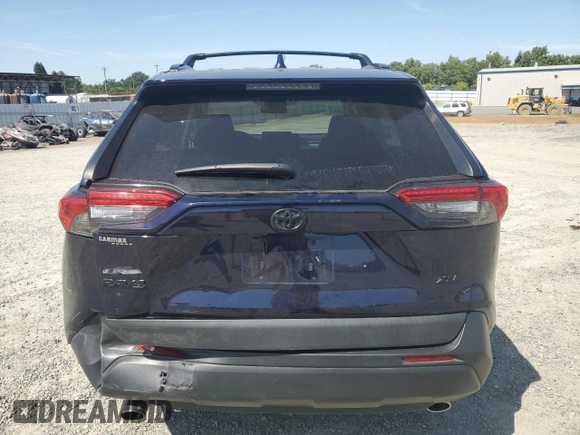 2020 Toyota RAV4 XLE with VIN 2T3W1RFV2LW074325, listed as a Copart auction lot 58693665 with 34,830 mi miles and Salvage title. Bid and sale history available at DreamBid. Image 6.