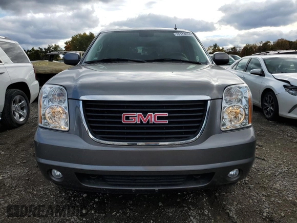2007 GMC Yukon SLT with VIN 1GKFK13097J111371, listed as a Copart auction lot 75173914 with 223,500 mi miles and Salvage Title. Bid and sale history available at carsss.com. Image 5.
