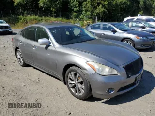2012 Infiniti M with VIN JN1BY1AR0CM391221, listed as a Copart auction lot 71058034 with 229,366 mi miles and Clean Title. Bid and sale history available at DreamBid. Image 4.