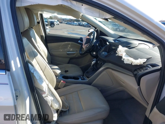 2016 Ford Escape SE with VIN 1FMCU9GX2GUB29249, listed as a IAAI auction lot 41545211 with 97,631 mi miles. Bid and sale history available at carsss.com. Image 5.