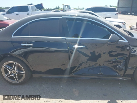 2020 Mercedes-Benz A 220 with VIN W1K3G4FB0LW046976, listed as a IAAI auction lot 42011233 with 12,879 mi miles and . Bid and sale history available at DreamBid. Image 13.