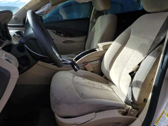 2013 Buick LaCrosse with VIN 1G4GA5E35DF331814, listed as a Copart auction lot 81316694 with 203,544 mi miles and Salvage Title. Bid and sale history available at carsss.com. Image 7.
