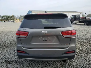 2018 Kia Sorento EX z VIN 5XYPH4A14JG357974, wystawiony jako Copart lot #54456085 z przebiegiem 98 957 mil mil oraz Szkoda całkowita • Salvage title. Historia ofert i sprzedaży dostępna na DreamBid. Obrazek 6.