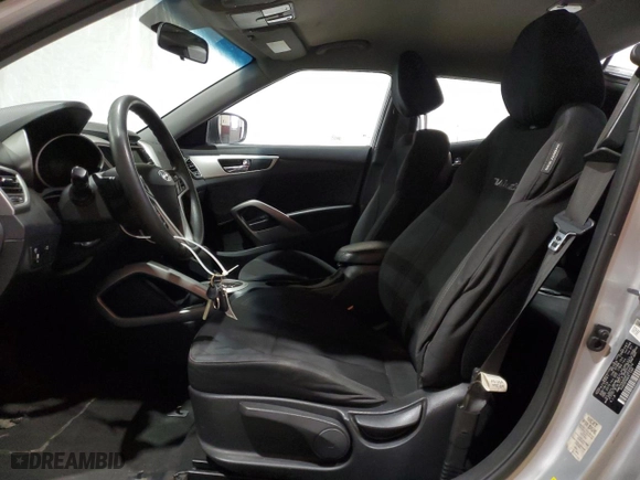 2015 Hyundai Veloster RE:FLEX with VIN KMHTC6AD0FU229574, listed as a Copart auction lot 80521484 with 95,300 mi miles and Clean Title. Bid and sale history available at carsss.com. Image 7.
