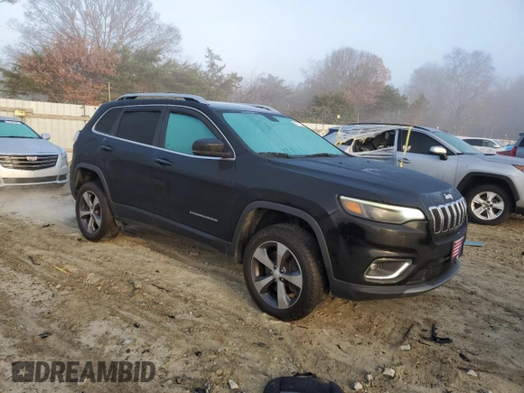 2019 Jeep Cherokee Limited with VIN 1C4PJMDN5KD133860, listed as a Copart auction lot 84177234 with 107,369 mi miles and Salvage Title. Bid and sale history available at carsss.com. Image 4.
