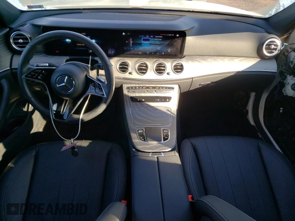 2021 Mercedes-Benz E-Class E 450 with VIN W1KZF5KB1MA927922, listed as a Copart auction lot 71623172 with 15,603 mi miles. Bid and sale history available at carsss.com. Image 8.