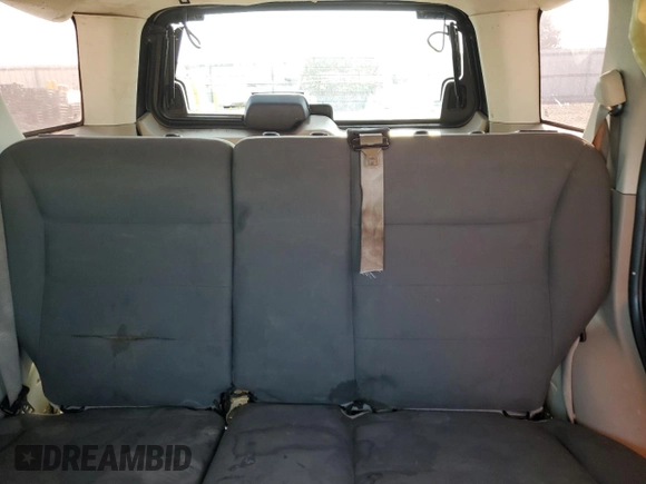 2008 Ford Escape XLS с VIN 1FMCU02Z08KB06103, выставлен на аукционе Copart как лот 60934415 с пробегом Не указан миль и Списание • Salvage title. История ставок и продаж доступна на DreamBid. Изображение 10.