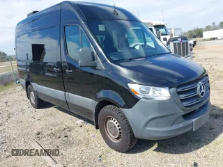 2019 Mercedes-Benz Sprinter Passenger z VIN WDZPF0CD5KP160624, wystawiony jako IAAI lot #41709866 z przebiegiem 96 246 mil mil oraz . Historia ofert i sprzedaży dostępna na DreamBid. Obrazek 1.