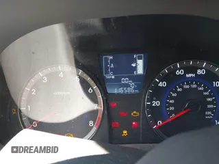 2017 Hyundai Accent SE z VIN KMHCT4AE8HU232920, wystawiony jako IAAI lot #42214731 z przebiegiem 116 586 mil mil oraz . Historia ofert i sprzedaży dostępna na DreamBid. Obrazek 11.
