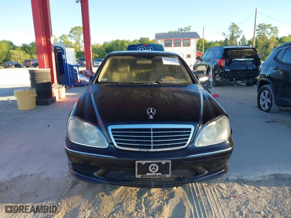2006 Mercedes-Benz S-Class 5.0L with VIN WDBNG75J36A482914, listed as a IAAI auction lot 41826966 with 65,654 mi miles. Bid and sale history available at carsss.com. Image 12.