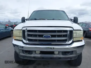 2003 Ford F-350 XL z VIN 1FTSW31P53ED77760, wystawiony jako IAAI lot #41656643 z przebiegiem 176 489 mil mil oraz . Historia ofert i sprzedaży dostępna na DreamBid. Obrazek 11.