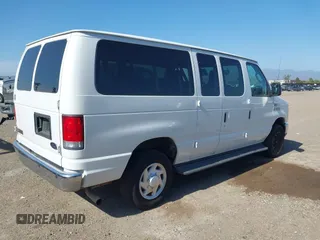 2014 Ford Econoline Passenger XL с VIN 1FBNE3BL0EDA97981, выставлен на аукционе IAAI как лот 42514502 с пробегом 359 801 миль миль и . История ставок и продаж доступна на DreamBid. Изображение 4.