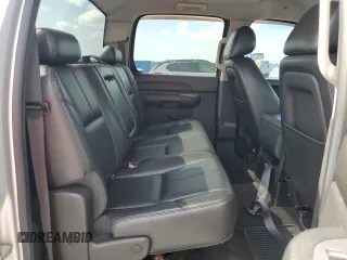 2013 GMC Sierra 1500 SLE with VIN 3GTP1VE09DG301496, listed as a Copart auction lot 57856585 with 132,411 mi miles and Non repairable. Bid and sale history available at DreamBid. Image 10.