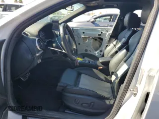 2016 Audi S3 z VIN WAUF1HFF6G1031577, wystawiony jako Copart lot #65208384 z przebiegiem 73 685 mil mil oraz Szkoda całkowita • Salvage title. Historia ofert i sprzedaży dostępna na DreamBid. Obrazek 7.