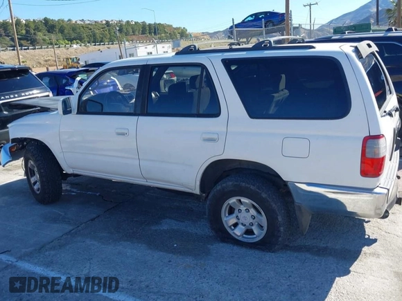 1997 Toyota 4Runner SR5 with VIN JT3GN86R1V0053676, listed as a IAAI auction lot 41635822 with 213,443 mi miles and . Bid and sale history available at DreamBid. Image 3.