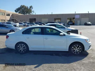 2017 Volkswagen Jetta SE with VIN 3VWDB7AJ9HM384202, listed as a IAAI auction lot 42543807 with 92,914 mi miles and . Bid and sale history available at DreamBid. Image 13.