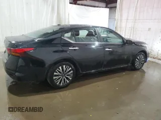 2025 Nissan Altima SV with VIN 1N4BL4DV3SN375793, listed as a Copart auction lot 54016875 with 1,646 mi miles and Clean Title. Bid and sale history available at DreamBid. Image 3.