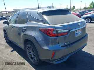 2017 Lexus RX 450h z VIN 2T2BGMCA3HC011748, wystawiony jako IAAI lot #42696136 z przebiegiem 163 232 mil mil oraz . Historia ofert i sprzedaży dostępna na DreamBid. Obrazek 3.