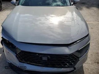 2025 Honda Accord Touring with VIN 1HGCY2F84SA004274, listed as a Copart auction lot 55916415 with 5,285 mi miles and Salvage title. Bid and sale history available at DreamBid. Image 11.
