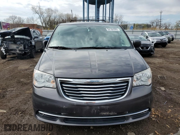 2015 Chrysler Town & Country Touring with VIN 2C4RC1BG7FR526106, listed as a Copart auction lot 54184395 with 75,417 mi miles and Salvage Title. Bid and sale history available at DreamBid. Image 5.