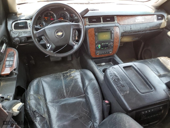 2007 Chevrolet Suburban LT with VIN 3GNFC16J87G107057, listed as a Copart auction lot 68124744 with 282,993 mi miles and Salvage Title. Bid and sale history available at carsss.com. Image 8.