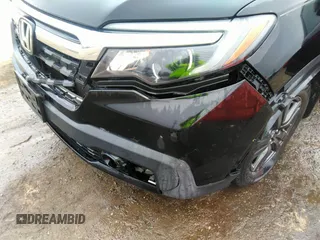 2019 Honda Ridgeline Sport z VIN 5FPYK3F16KB047298, wystawiony jako IAAI lot #41780241 z przebiegiem 43 652 mil mil oraz . Historia ofert i sprzedaży dostępna na DreamBid. Obrazek 6.
