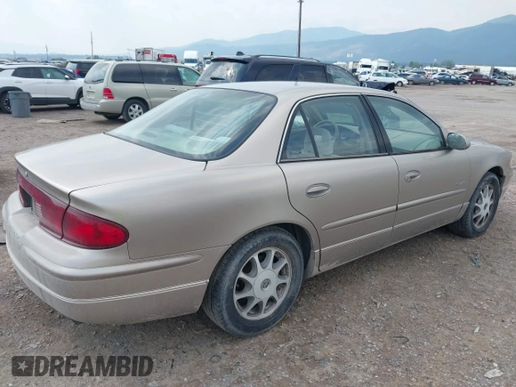 1997 Buick Regal LS with VIN 2G4WB52KXV1450181, listed as a IAAI auction lot 39944702 with 95,861 mi miles. Bid and sale history available at carsss.com. Image 4.