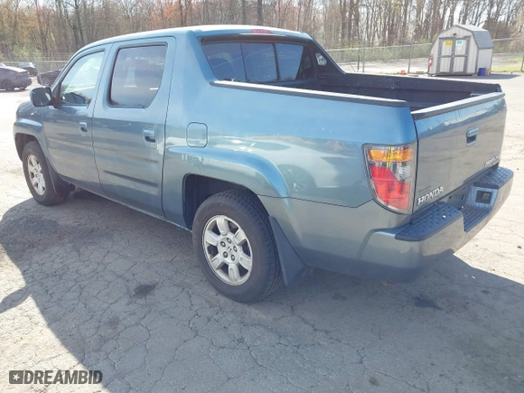 2007 Honda Ridgeline RTS with VIN 2HJYK16417H542545, listed as a IAAI auction lot 42088848 with 174,604 mi miles. Bid and sale history available at carsss.com. Image 3.