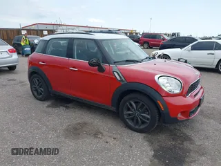 2013 MINI Countryman S z VIN WMWZC3C57DWP21892, wystawiony jako IAAI lot #42402600 z przebiegiem 59 700 mil mil oraz . Historia ofert i sprzedaży dostępna na DreamBid. Obrazek 1.