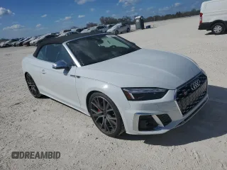 2023 Audi S5 Premium Plus z VIN WAUY4GF58PN007050, wystawiony jako Copart lot #75691014 z przebiegiem 388 mil mil oraz Nie do naprawy. Historia ofert i sprzedaży dostępna na DreamBid. Obrazek 4.