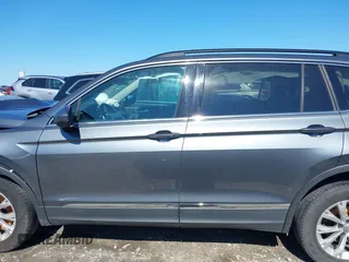 2018 Volkswagen Tiguan SEL with VIN 3VV2B7AX8JM088223, listed as a IAAI auction lot 42547747 with 105,423 mi miles and . Bid and sale history available at DreamBid. Image 15.