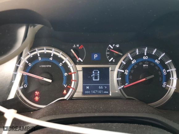 2014 Toyota 4Runner SR5 with VIN JTEZU5JR6E5069965, listed as a Copart auction lot 49981255 with 147,141 mi miles and Salvage Title. Bid and sale history available at carsss.com. Image 9.
