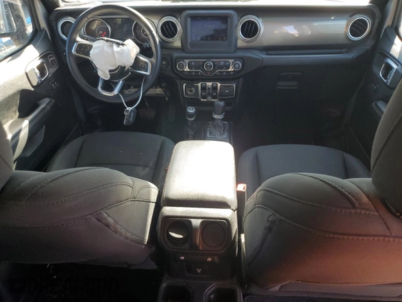 2019 Jeep Wrangler Unlimited Sahara with VIN 1C4HJXEN6KW600129, listed as a Copart auction lot 45814405 with 110,004 mi miles and Salvage Title. Bid and sale history available at carsss.com. Image 8.