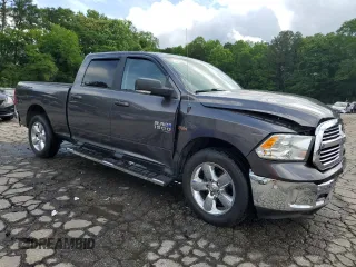 2019 Ram 1500 Big Horn z VIN 1C6RR7TTXKS695906, wystawiony jako Copart lot #56542795 z przebiegiem 161 644 mil mil oraz Szkoda całkowita • Salvage title. Historia ofert i sprzedaży dostępna na DreamBid. Obrazek 4.