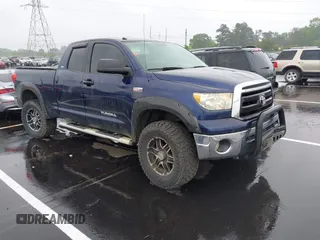 2012 Toyota Tundra z VIN 5TFRY5F15CX127772, wystawiony jako IAAI lot #42198720 z przebiegiem 145 422 mil mil oraz . Historia ofert i sprzedaży dostępna na DreamBid. Obrazek 1.