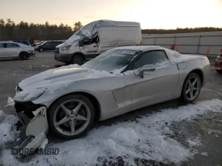 2011 Chevrolet Corvette z VIN 1G1YF2DWXB5112489, wystawiony jako Copart lot #44783725 z przebiegiem Nie podano mil oraz Szkoda całkowita • Salvage title. Historia ofert i sprzedaży dostępna na DreamBid. Obrazek 1.