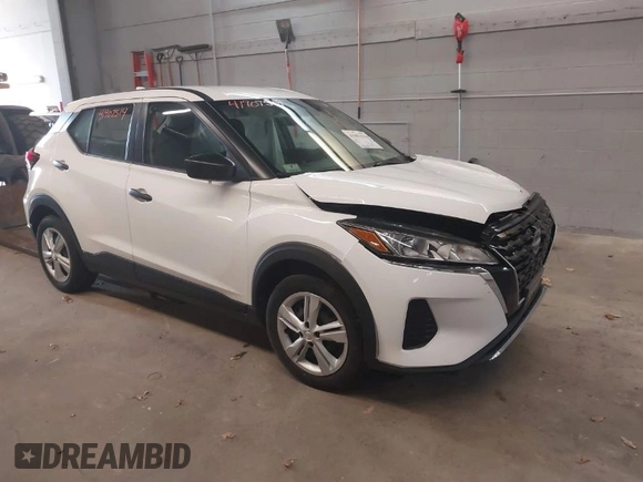 2022 Nissan Kicks S with VIN 3N1CP5BV8NL505330, listed as a IAAI auction lot 41907514 with 30,604 mi miles. Bid and sale history available at carsss.com. Image 1.